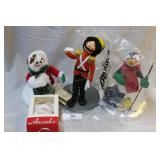 4 Anna Lee Christmas pcs.