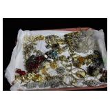 Large tray costume jewelry incl blue rhinestone