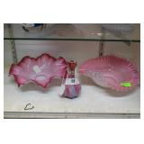Three pcs pink glass