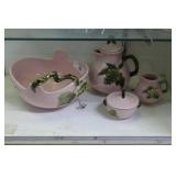 Four pcs. Hull grape vine mid century pink