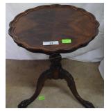Scalloped edge end table