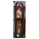 Ridgeway Grandfather clock, battery powered, 19"