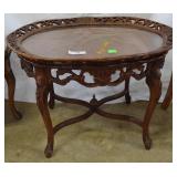 Coffee table w/ lift off serving tray