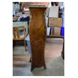 Lg. Ornate plant stand w/ ornate brass trim,