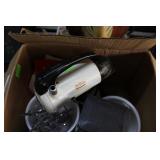 Sunbeam Mix Master with additional mixing bowl &