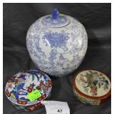 Blue & white Asian lidded vase & two round
