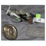 Cast metal Declaration signing, soldier weight &