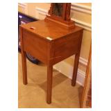 Lift Top Mahogany(?) side table 18.5" x 18.5" x 30