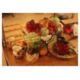 Fruity décor: cookie jar, spoon rest, plates