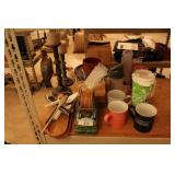 Huge kitchen lot incl coffee mugs, coasters, utens