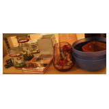 Shelf lot: centerpieces, popcorn bowls, chef canis