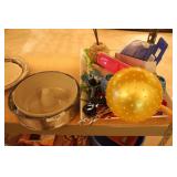 Kitchenware incl. Bundt pan, rolling pin, summer t