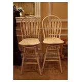 Pair of White barstools
