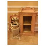 Petite ladies wash stand with mirrored back 3