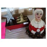 Gourd Mrs. Clause, tree topper Star baskets & red