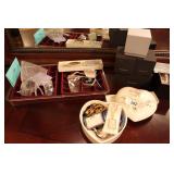 Assorted jewelry incl. Michael Kohrs watch, rosary