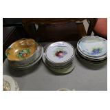 Assorted maker HP plates - mostly fruit & floral
