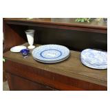 Blue & White Wedgewood, mushroom, chargers & six