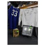 Four pcs Autographed sports memorabilia: Great