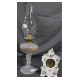Porcelain floral desk clock, triface oil lamp