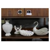 Four pcs Ivory Lenox: Vase, candlestick, shell