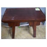 Wooden cobble bench 18.5"H x 25"W x 15"