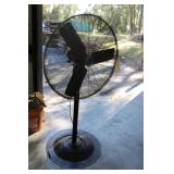 Pedestal 30" oscillating floor fan
