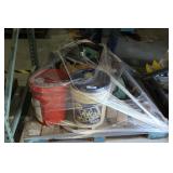 Mechanical cable hoist - electric & oi on pallet