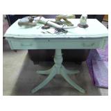 Flip top game tableQueen Anne legs,claw feet