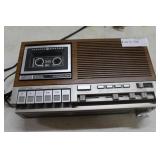 General Electric cassette, am/fm radio