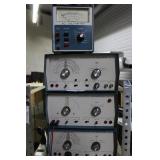 4 Heath kit testing units 5282  & oscillator model