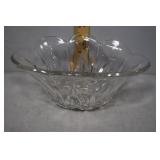 Lenox lotus leaf center bowl