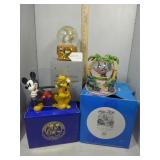 Three Disney figures - Donald Duck snow globe,