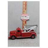 1957 Inter-R-200 Tow Truck 1:34 Scale First Gear