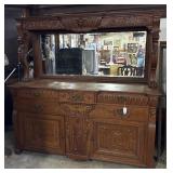 European Step back Tiger Oak? Server with Four Dra