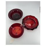 Three pcs Ruby Glass incl MCM Ashtray, Hobnail ruf