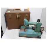 SewHandy Standard Featherweight size sewing machin