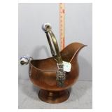 Copper coal shuttle with delft handle 14" x 13"