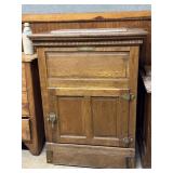 White Mountain Oak Ice Box - 33" x 23" x 44"