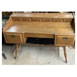 Oak spindle leg desk with double drawers