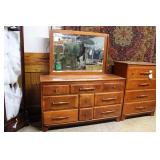 Cushman Colonial Creation nine drawer dresser