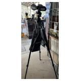 Celestron Viewmaster Binoculars with Orion Stand