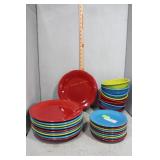 Fiestaware service for 9 dinnerplates, luncheon &