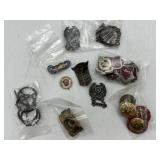 Military & Railroad buttons & pendants