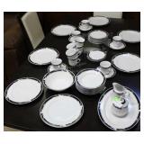 Majesty Collection Black Fantasy dinnerware