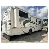 2004 Sea Breeze LX motorhome with single slide 32