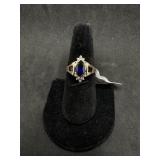10kt Yellow Gold Ring w/ Beautiful Marquise Blue T