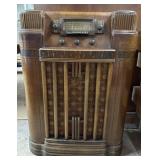Silvertone Stand-up Radio - 28" x 40" x 13"