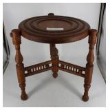 Three leg ball & stick petite round table
