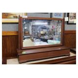 Early 20th Century Federal Style Men